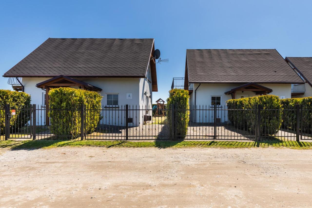 Holiday Houses Alana & Alva With Garden By Noclegi Renters Międzywodzie Exterior foto